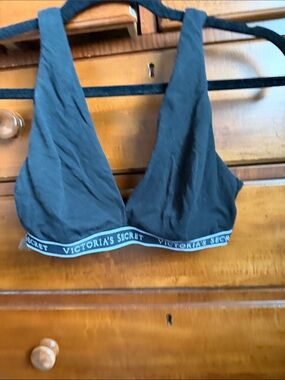 Victoria's Secret Black Wireless Logo Bralette